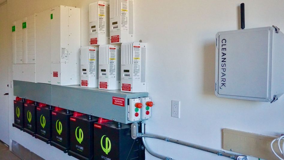 Home Battery Storage Systems for Energy Independence