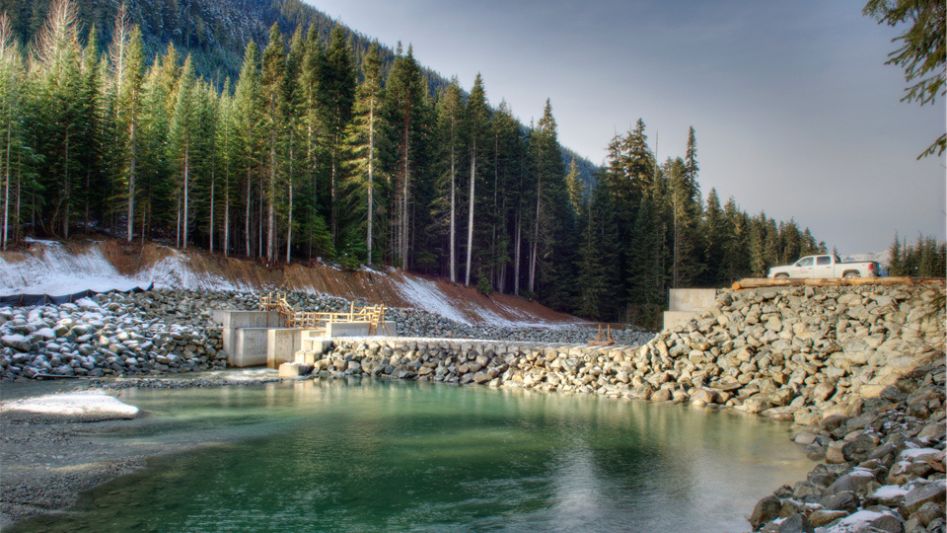 Small-Scale Hydroelectric Systems